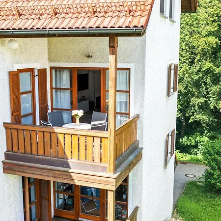 Apartment E - Peaceful Living, Parking *