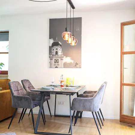 Apartment E - Peaceful Living, Parking Passau